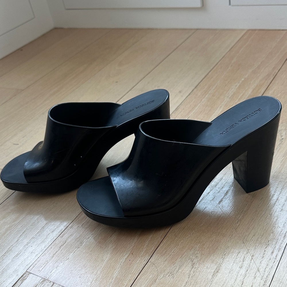 Bottega Veneta Black High-Heeled Rubber Mules 41 - Picture 4 of 8